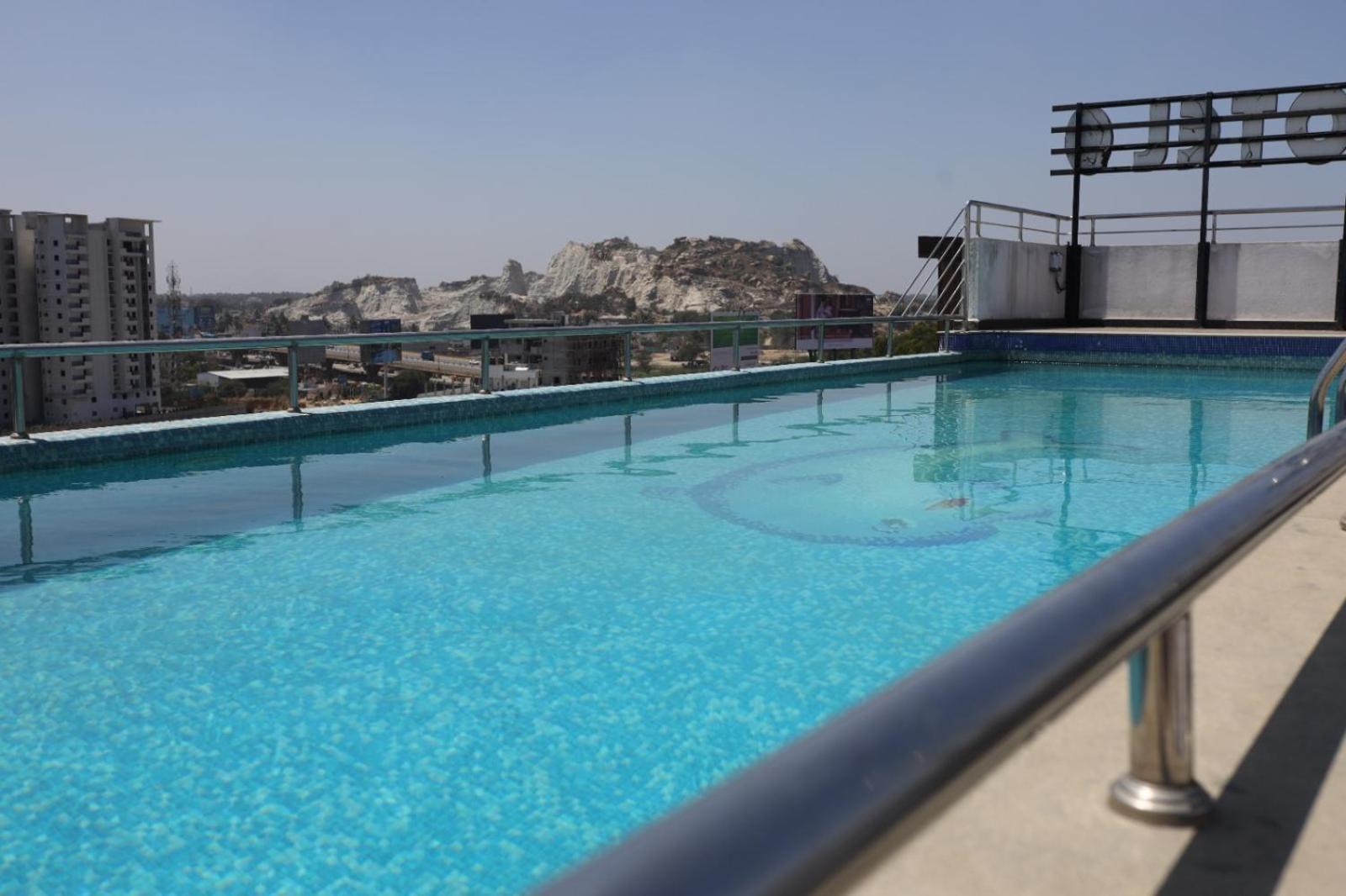 Npg Hotel, Near Kempegowda International Airport Dod Jāla エクステリア 写真